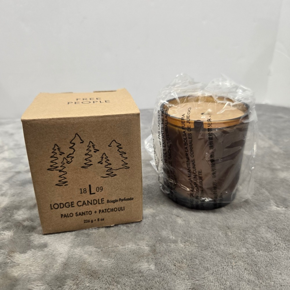 Free People 1809 Lodge Candle Palo Santo Patchouli 8 oz Scented Amber Jar New